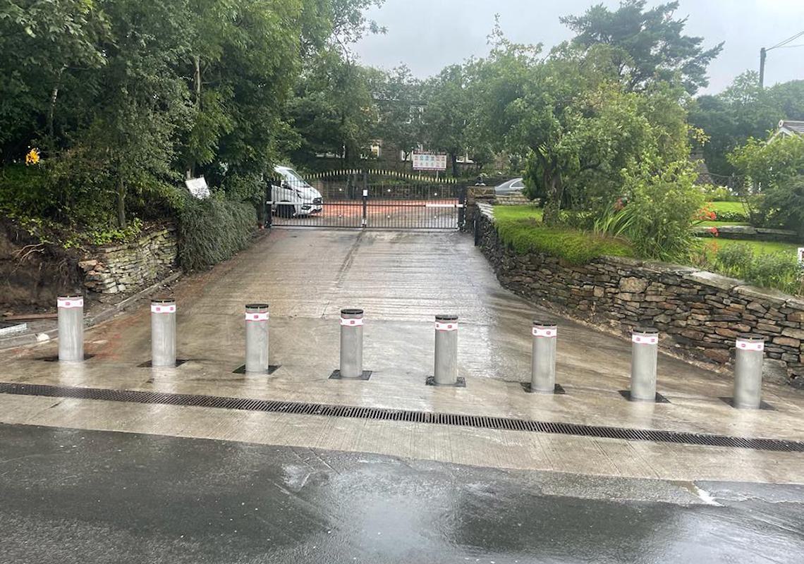 ⁠Automatic Bollards