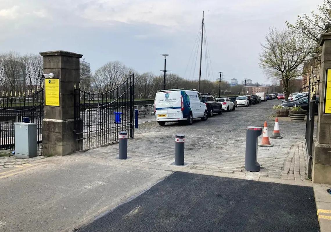 PAS 68 Bollards